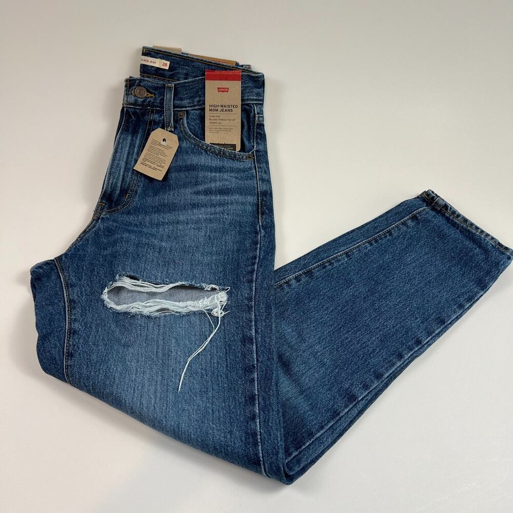Levi's Women High Waisted Mom Tapered Leg Zip Fly Jeans Blue W28xL29 NWT